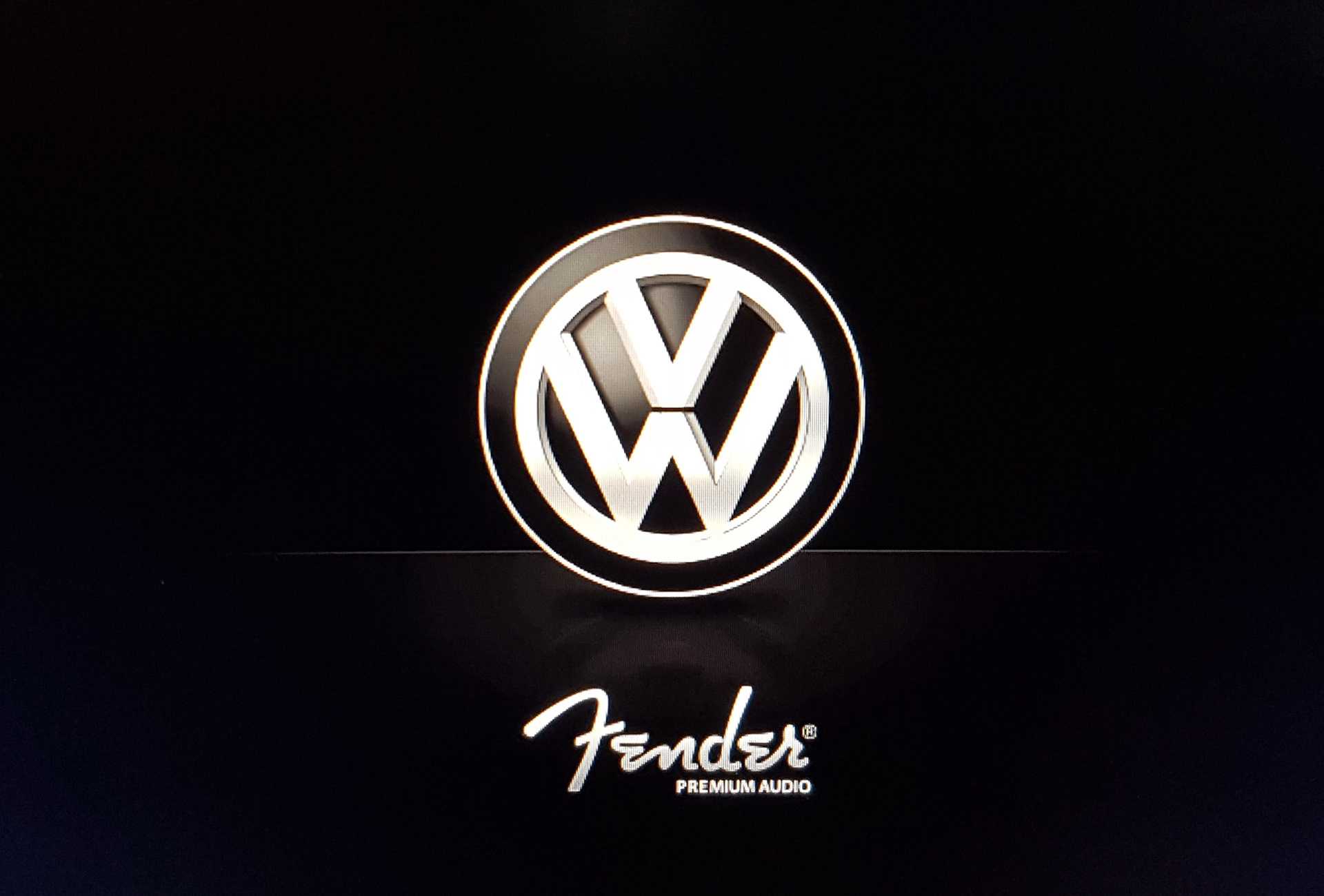 Как установить логотип авто на андроиде. Логотип Фольксваген. Логотип VW для магнитолы. Volkswagen на рабочий стол. Эмблема Фольксваген на заставку.