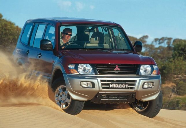 Поджерики машина как выглядит Mitsubishi Pajero 3 В снегу, на цепях. Обзор Большого Внедорожника по цене свеже