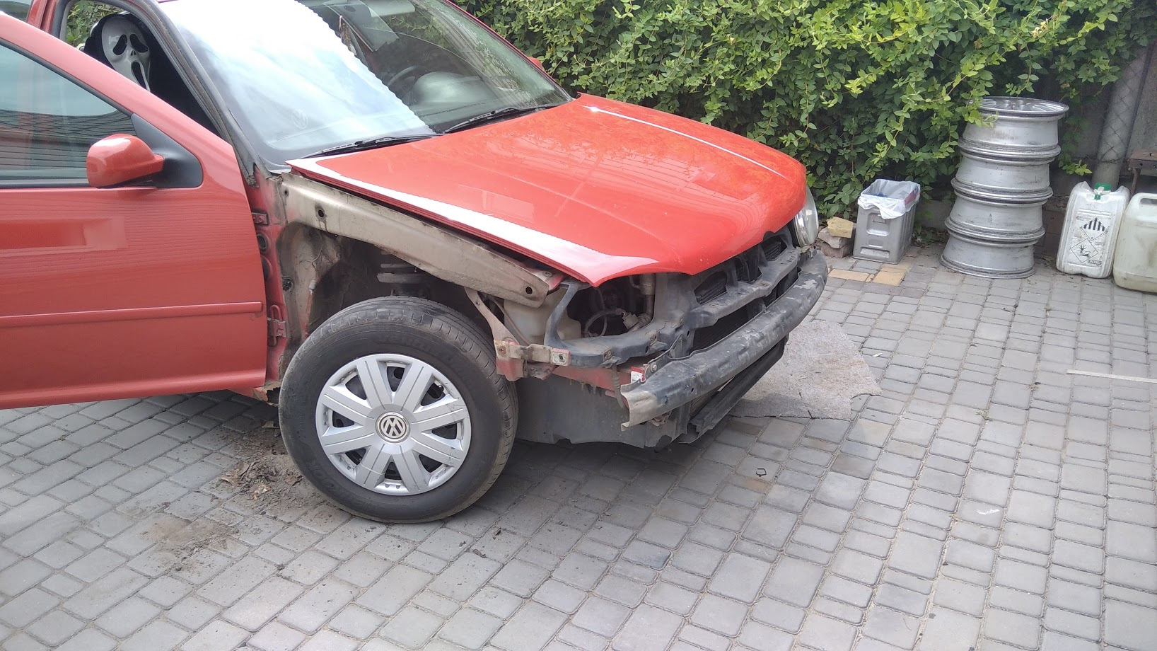 Подготовка к продаже Фольксваген Гольф 4, сварка порогов. VW GOLF IV ...