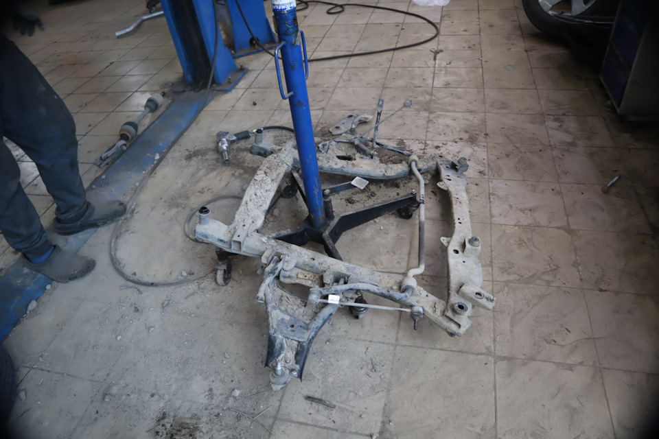 Замена сцепления на дизельном Дастере — Renault Duster (1G), 1,5 л ...