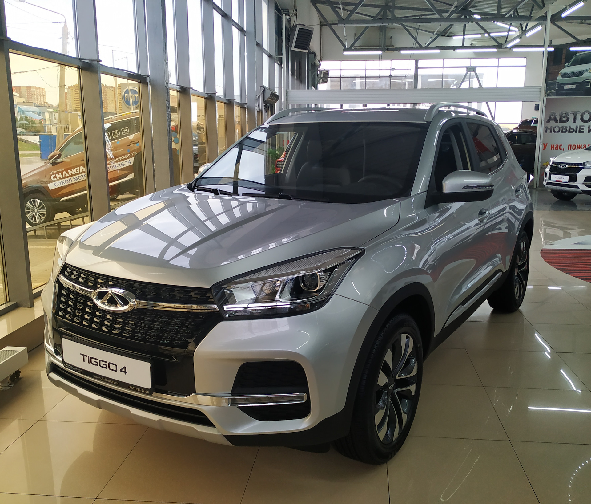 Отзывы чери тигго 4 1.5. Chery Tiggo 2021. Chery Tiggo 2020. Chery Tiggo 2022. Чери Тигго 4 серебристый.