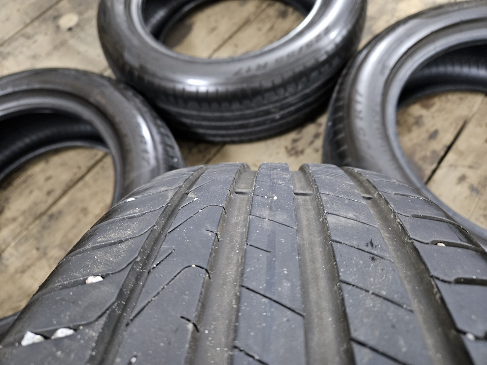 Шины летние Pirelli 225/55 R17 на Skoda Karoq, Volkswagen Taos. Б/у ...