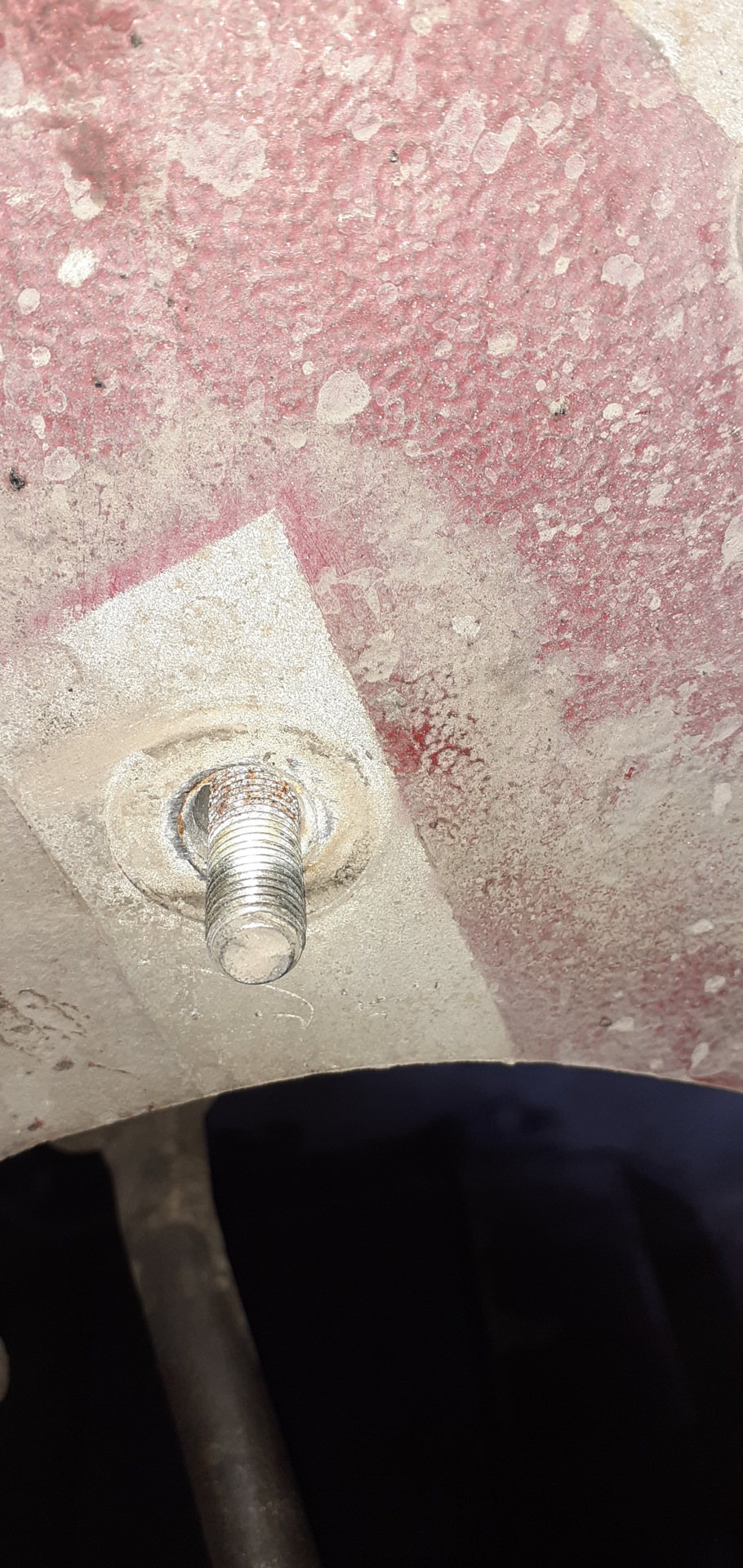 Усиление лонжерона в точках крепления рулевого редуктора — Lada 21053 ...