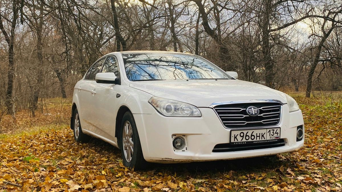 FAW Besturn B50 1.6 бензиновый 2012 | #White на DRIVE2