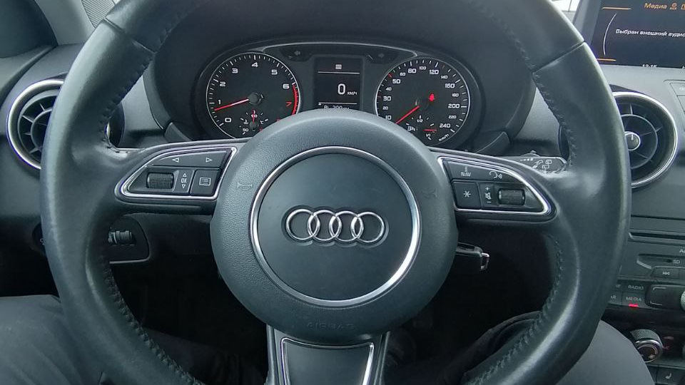 Замена резины лето-зима. — Audi A1 Sportback, 1,4 л, 2013 года | своими ...
