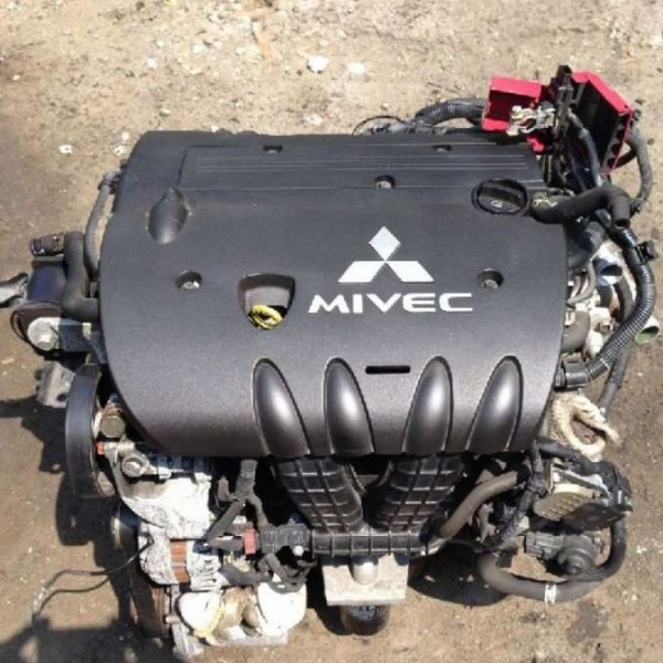 Мицубиси аутлендер двигатель 2. Двигатель 4b12 Аутлендер. Митсубиси Аутлендер 2.4 4b12. Мотор Аутлендер 2.4. Mitsubishi Outlander XL 2.4 двигатель.