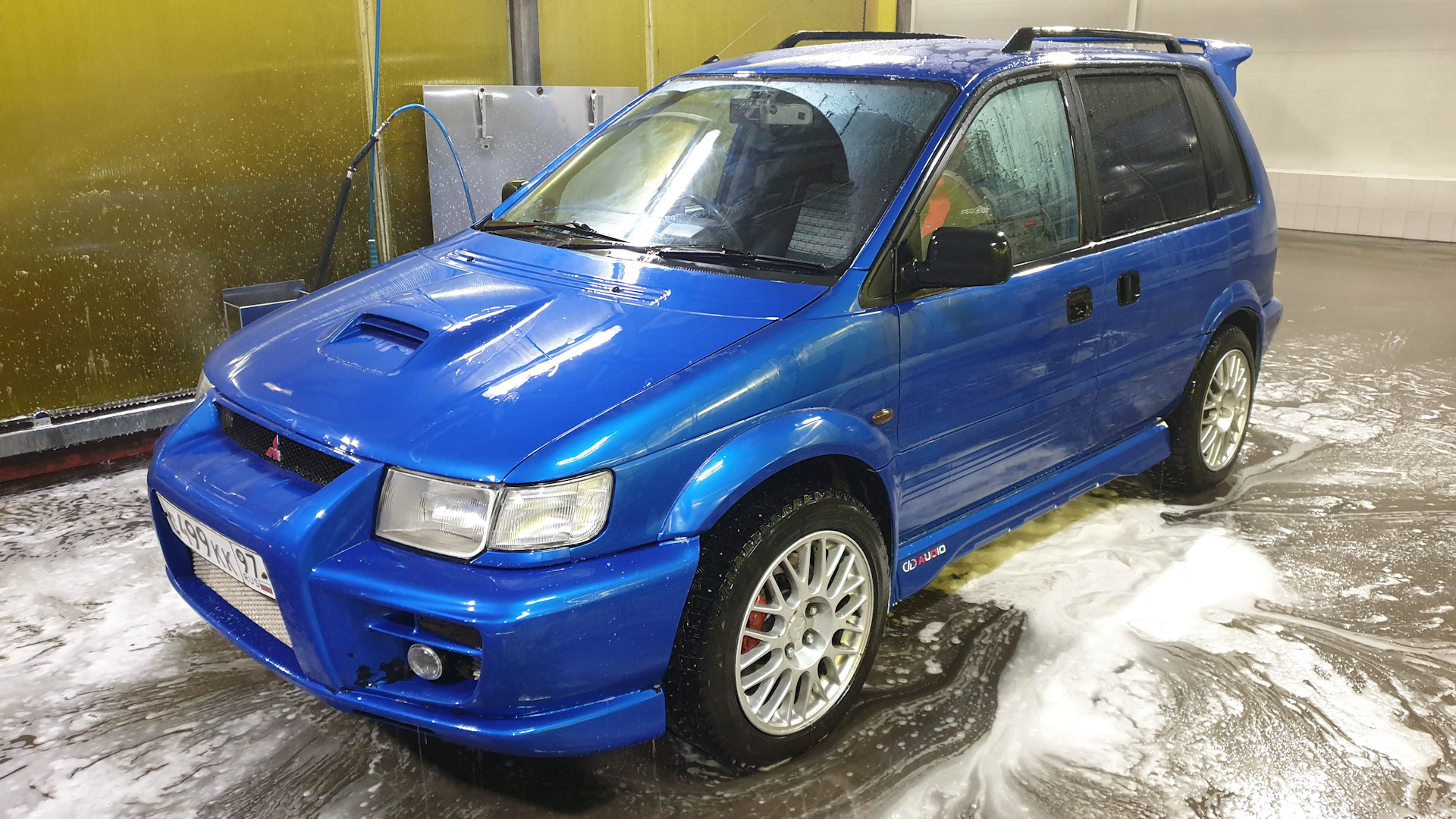 Mitsubishi RVR 2.0. Mitsubishi RVR турбо.