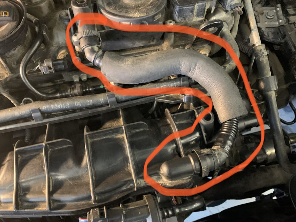 Замена термостата Skoda Yeti 2011 (или что делать если потекла помпа ...