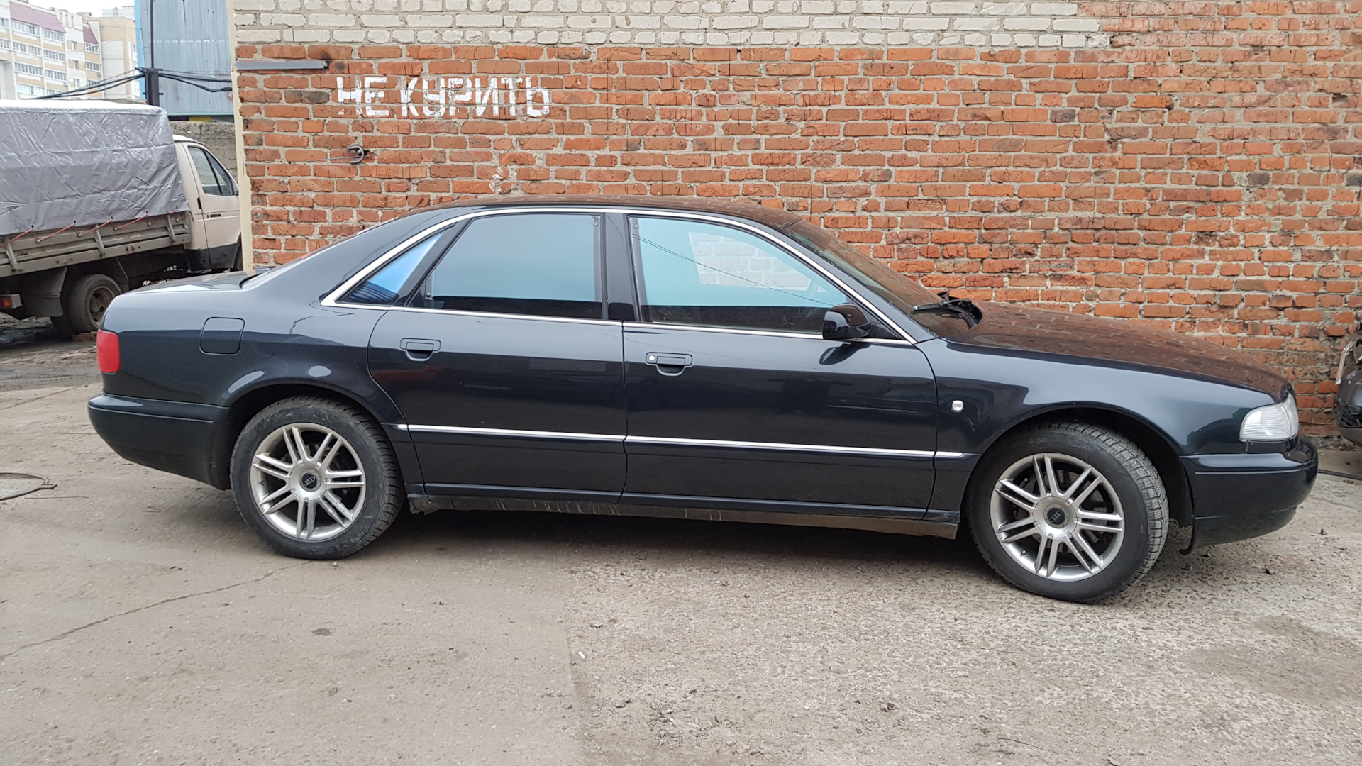 Audi A8 (D2) 4.2 бензиновый 1998 | Д2 на DRIVE2