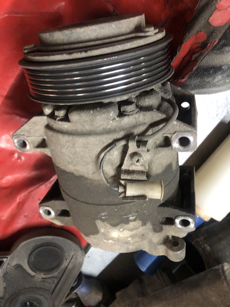 Фото в бортжурнале Volvo XC90 (1G)