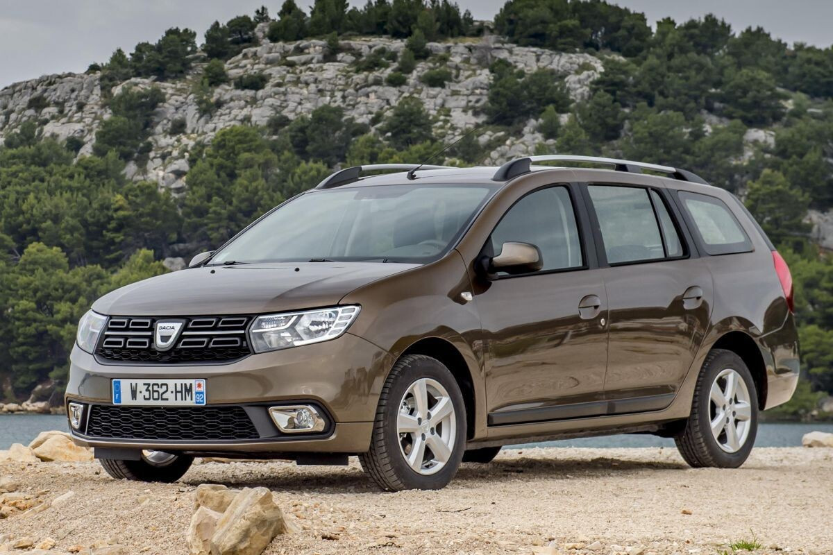 Рено ларгус. Dacia Logan 2021 универсал. Renault Logan MCV 2021. Дачия Логан МСВ 2021. Рено Логан MCV 2022.