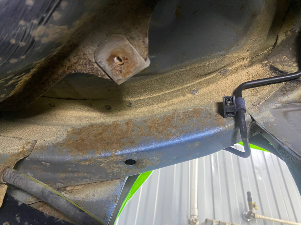 Фото в бортжурнале Toyota Starlet (90)