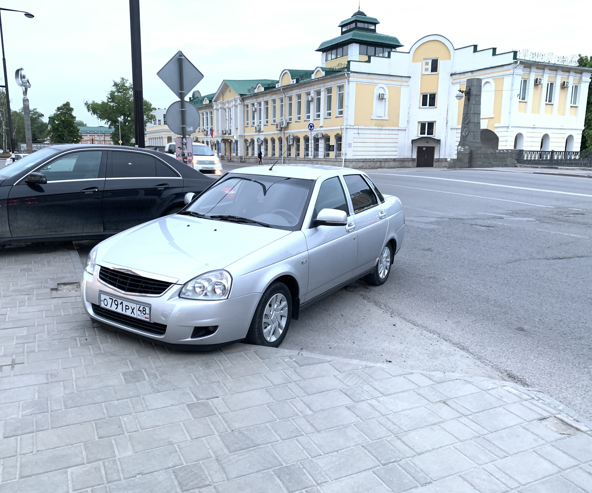 Собрал приору 2. Подключение противотуманок, коврики в салон ...