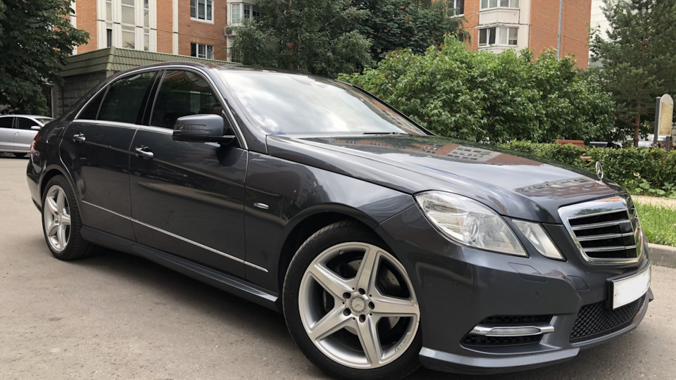 W212 отзывы. Мерседес е300 2012. Мерседес е класс 212. Мерседес Москва.