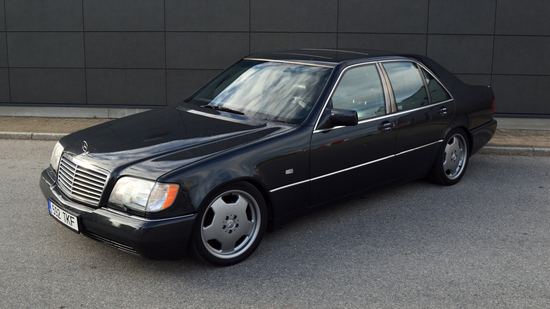 Mercedes-Benz S-Class (W140) 5.0 бензиновый 1992 | Алё Слон, это Кабан! на  DRIVE2