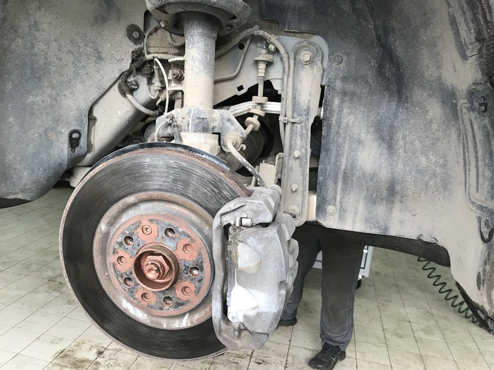 Использование медной смазки — Jeep Cherokee (KL), 2,4 л, 2014 года ...