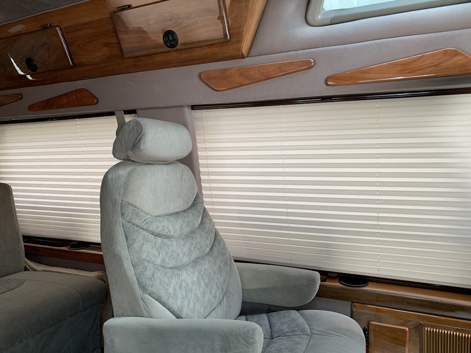 Замена жалюзи — Ford E-Series (4G), 4,6 л, 2001 года | аксессуары | DRIVE2