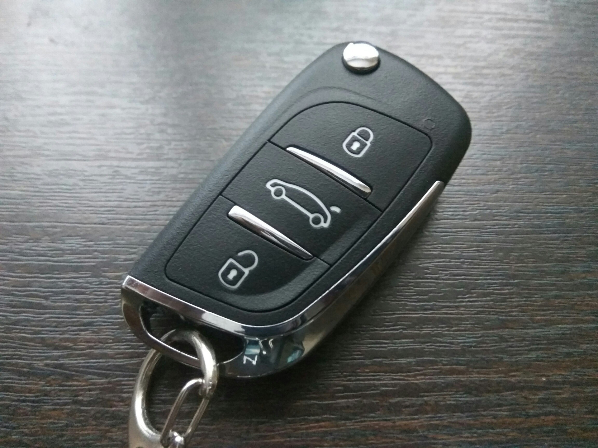 New key. Ключ Mazda 6. Mazda 6 gg выкидной ключ. Ключ Мазда 6 2007. Mazda 6 2020 ключ.