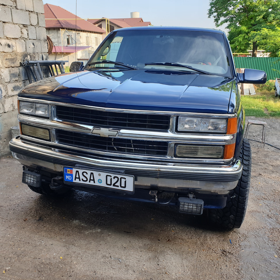 Chevrolet Suburban 9g