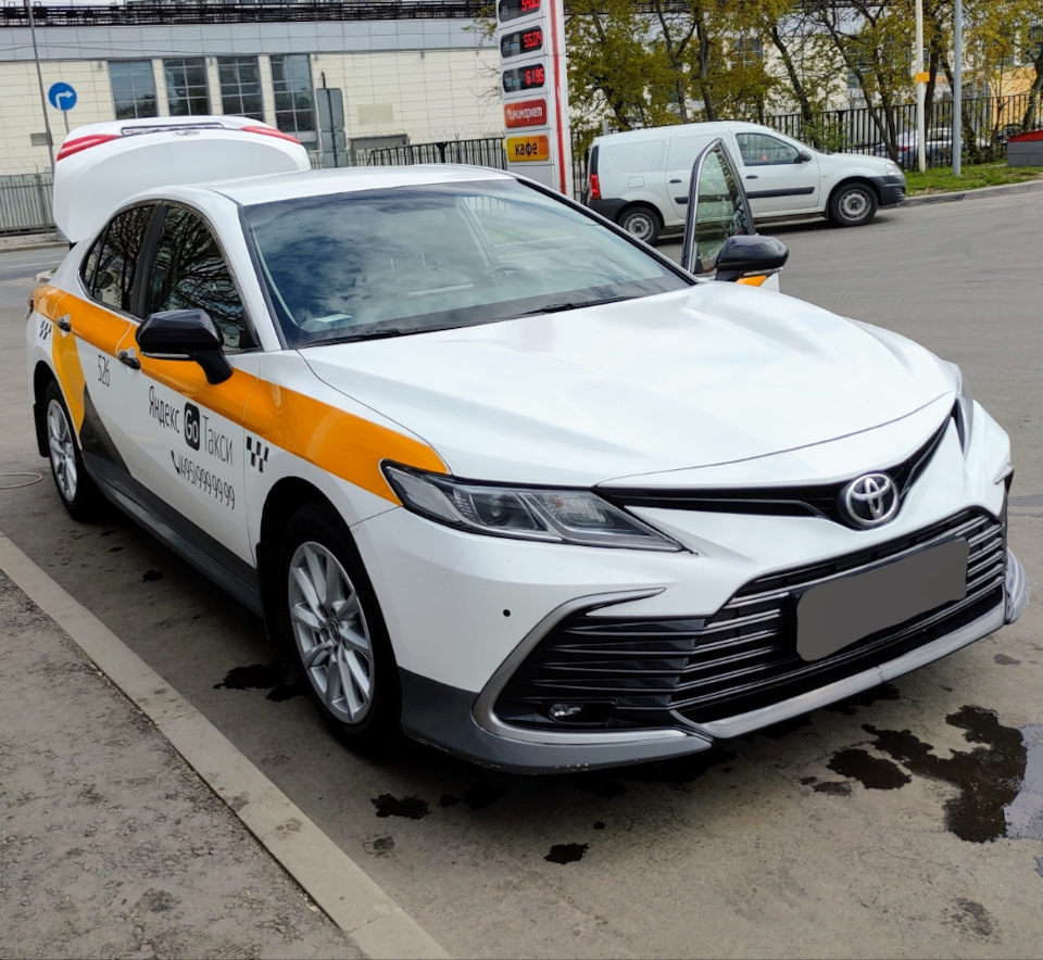 TOYOTA CAMRY 2.0 рест. вариатор в такси — DRIVE2