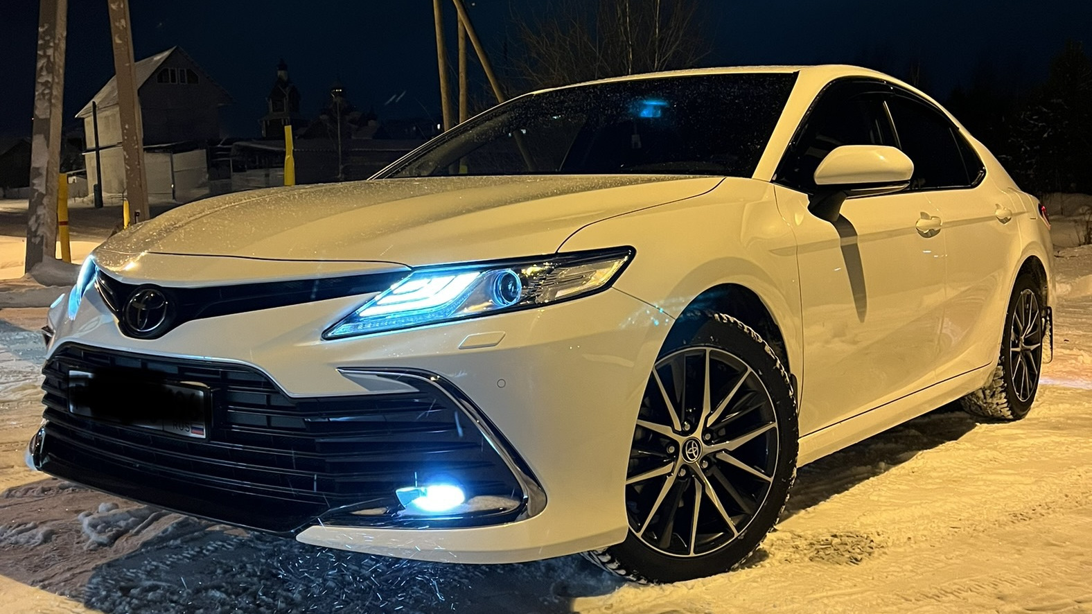 Toyota Camry (XV70) 2.5 бензиновый 2022 | Белая Камри на DRIVE2