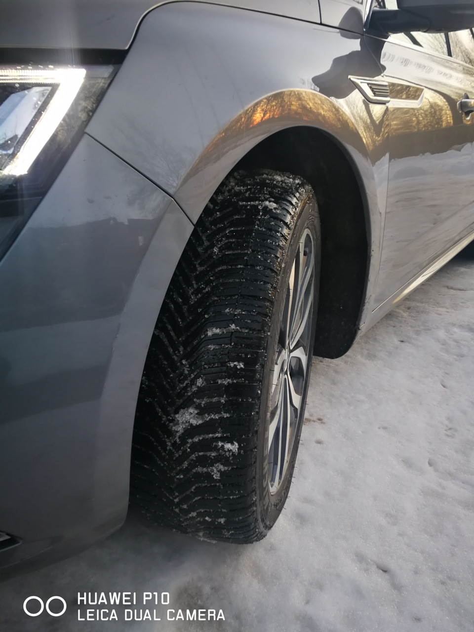 83) Покупка и смена резины: Michelin CrossClimate+ 245/45 R18 100Y. —  Renault Talisman, 1,6 л, 2016 года | шины | DRIVE2