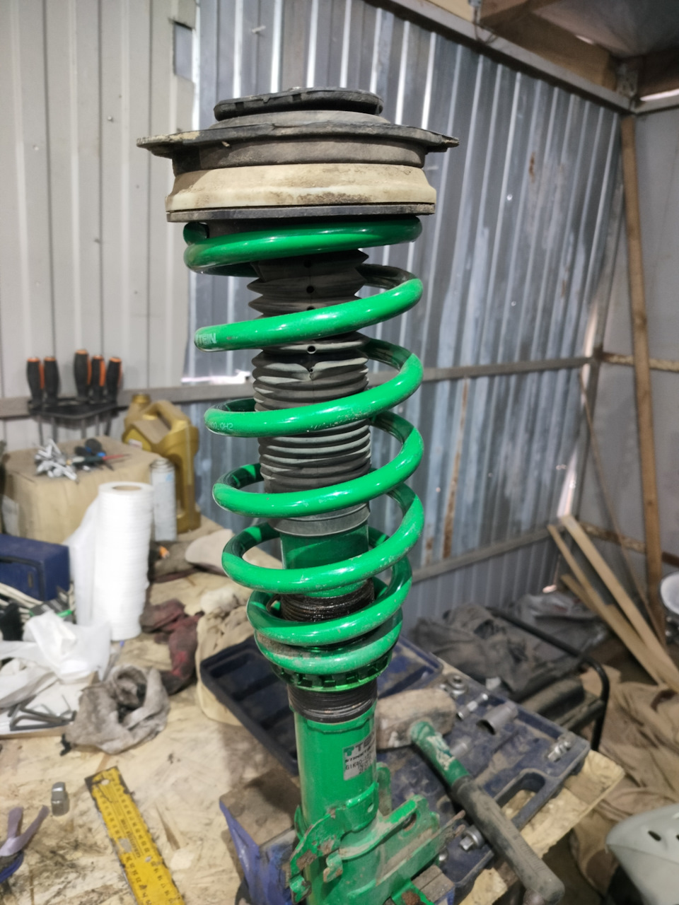 Фото в бортжурнале Nissan Serena Mk IV (C26)