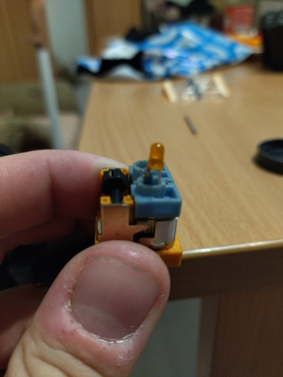 Как починить кнопочные. Kx-a118ce. Как починить кнопочные. Кнопки телефона своими руками. Как починить кнопочные.