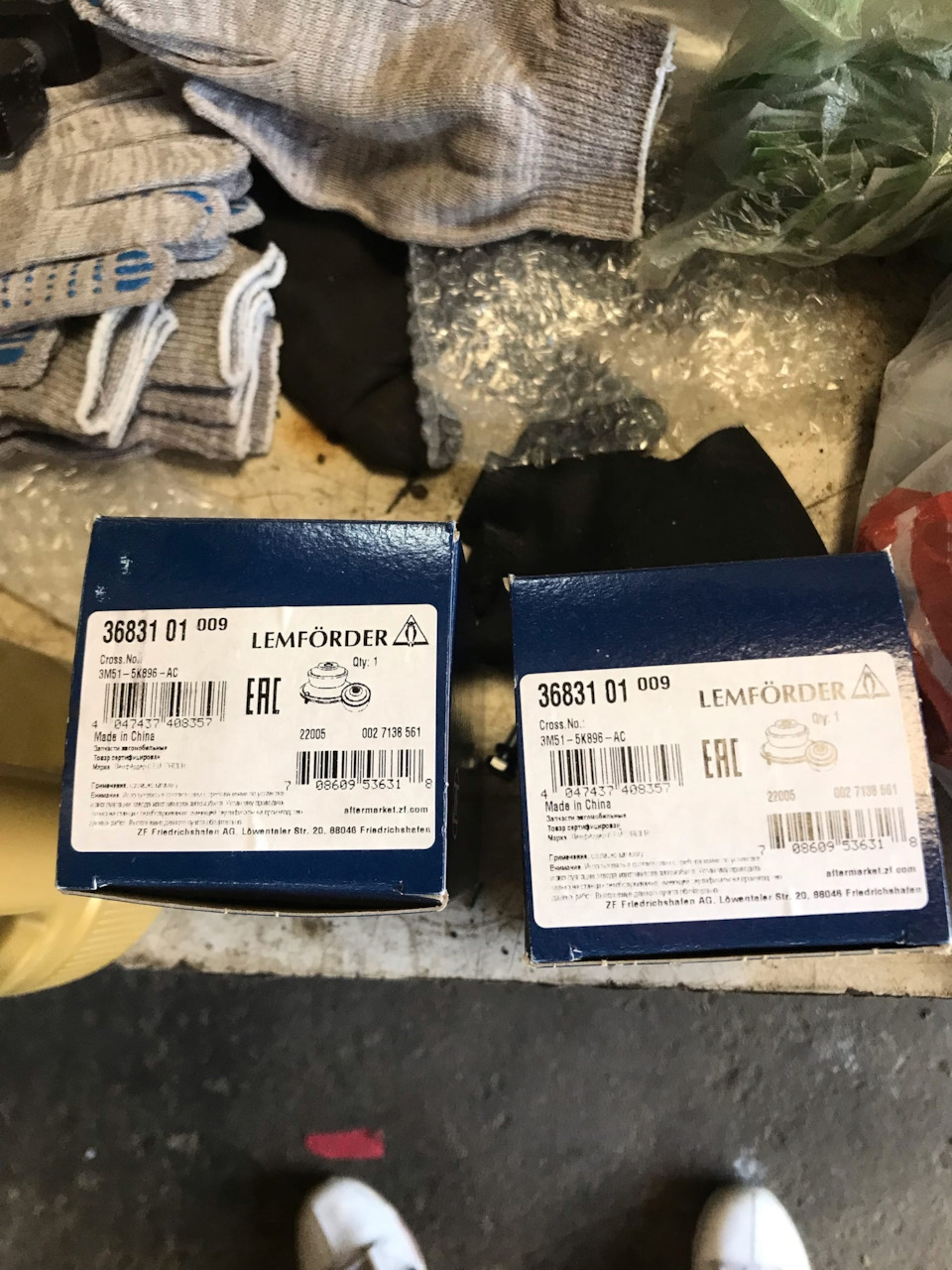 Замена задних ушастых сайлентблоков — Ford Focus II Hatchback, 1,6 л ...