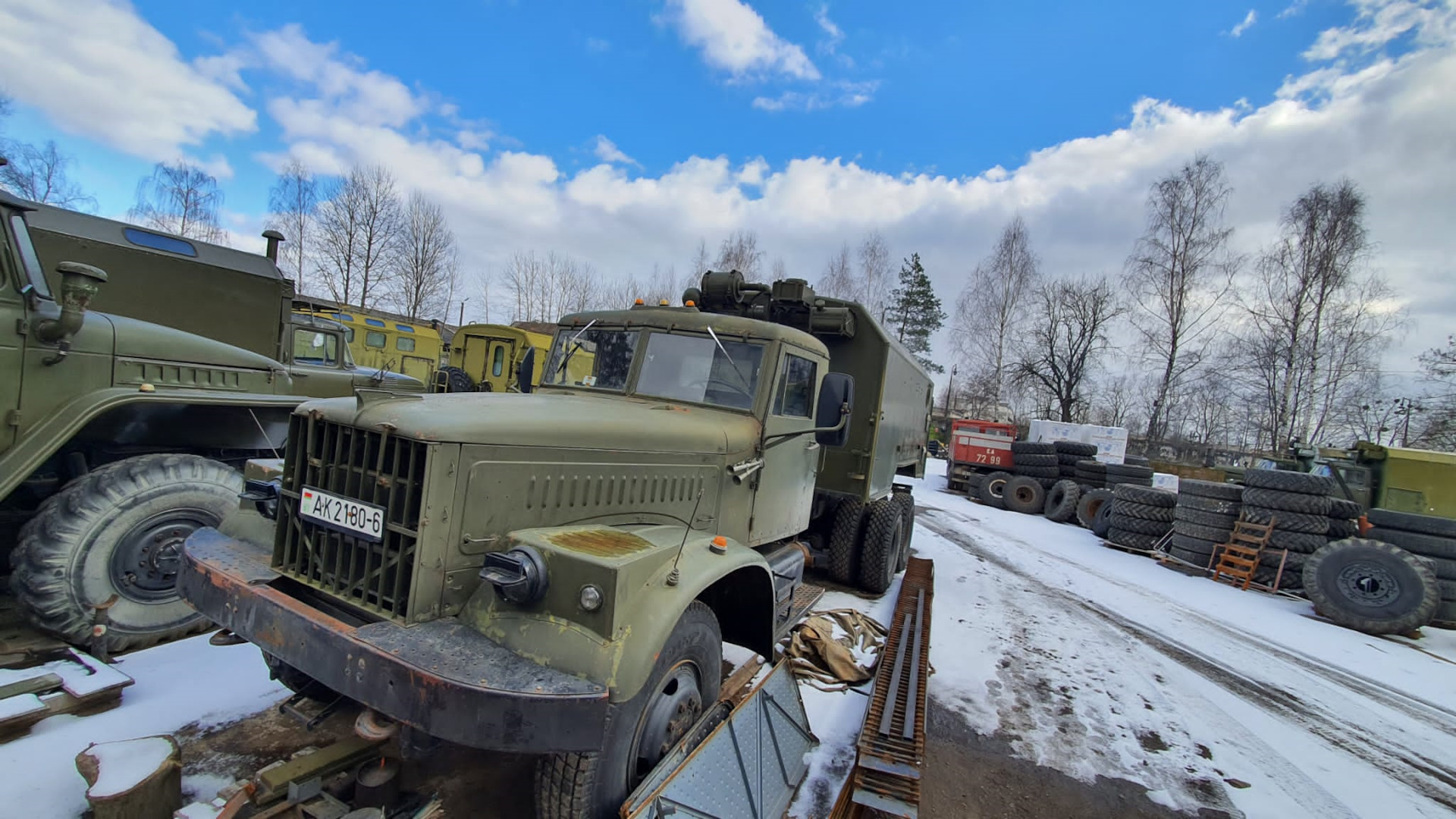 краз 255б1. краз 255 аварийный. почему краз называют людоедом. краз-255б. почему краз называют людоедом.