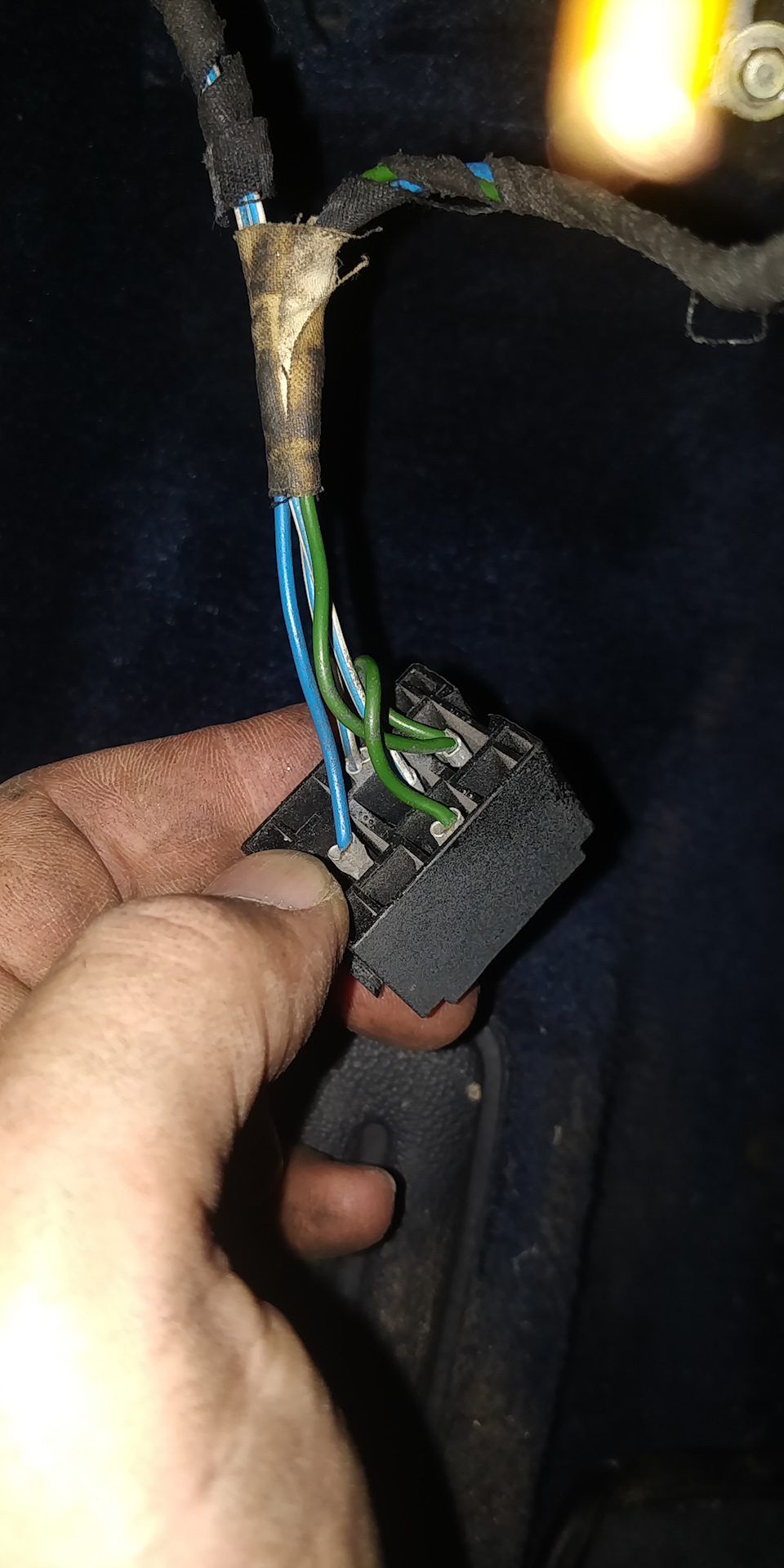 Помощь в опознании фишки и реле, и мотор в порядке! — BMW 7 series (E23 ...