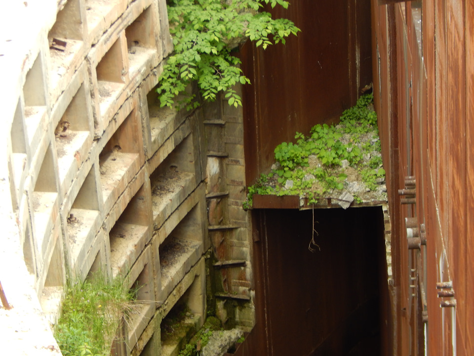 Можно спокойно снимать фильм на фоне таких декораций. — Nissan X-Trail II (t31)