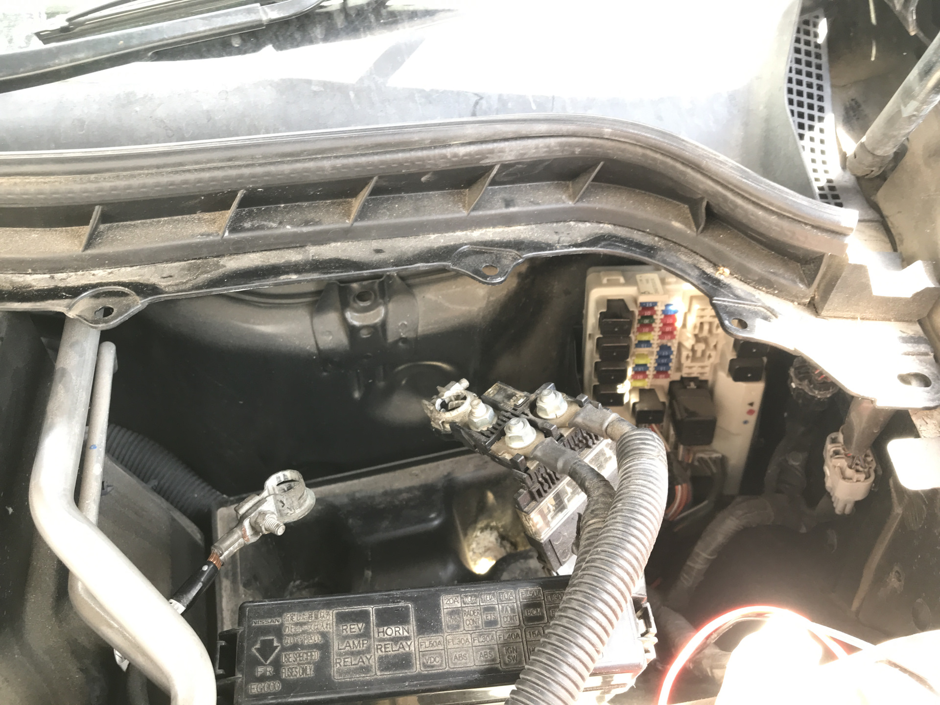 Номиналы и название предохранителей для nissan wingroad y11 - DRIVE2