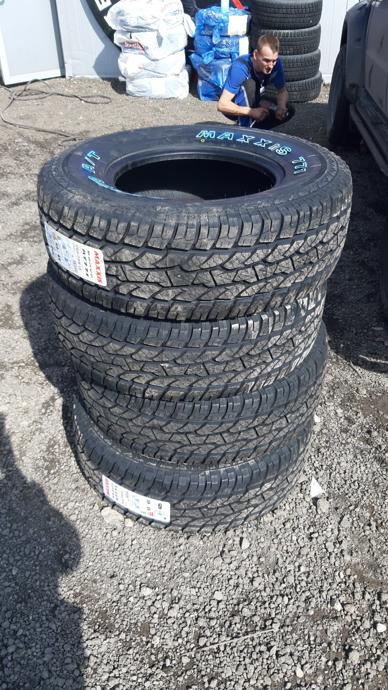 Maxxis 771. Резина на УАЗ 16 АТ. Максис 771 на УАЗ. Колёса маххис 771.