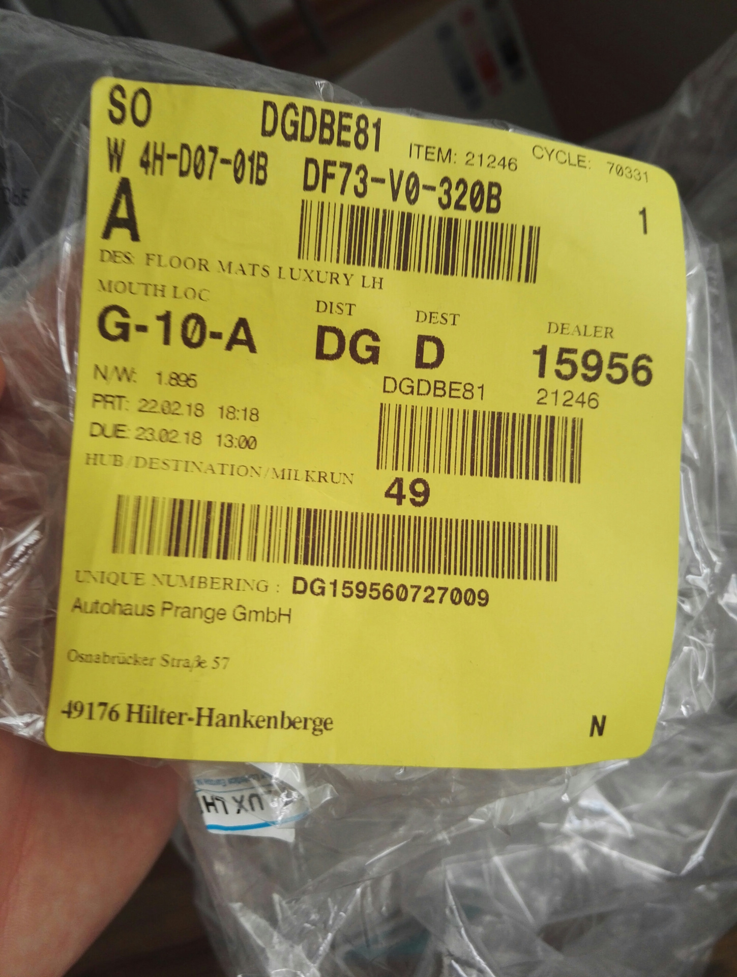 Новые коврики и клипсы для них — Mazda 2 (3G), 1,5 л, 2007 года ...