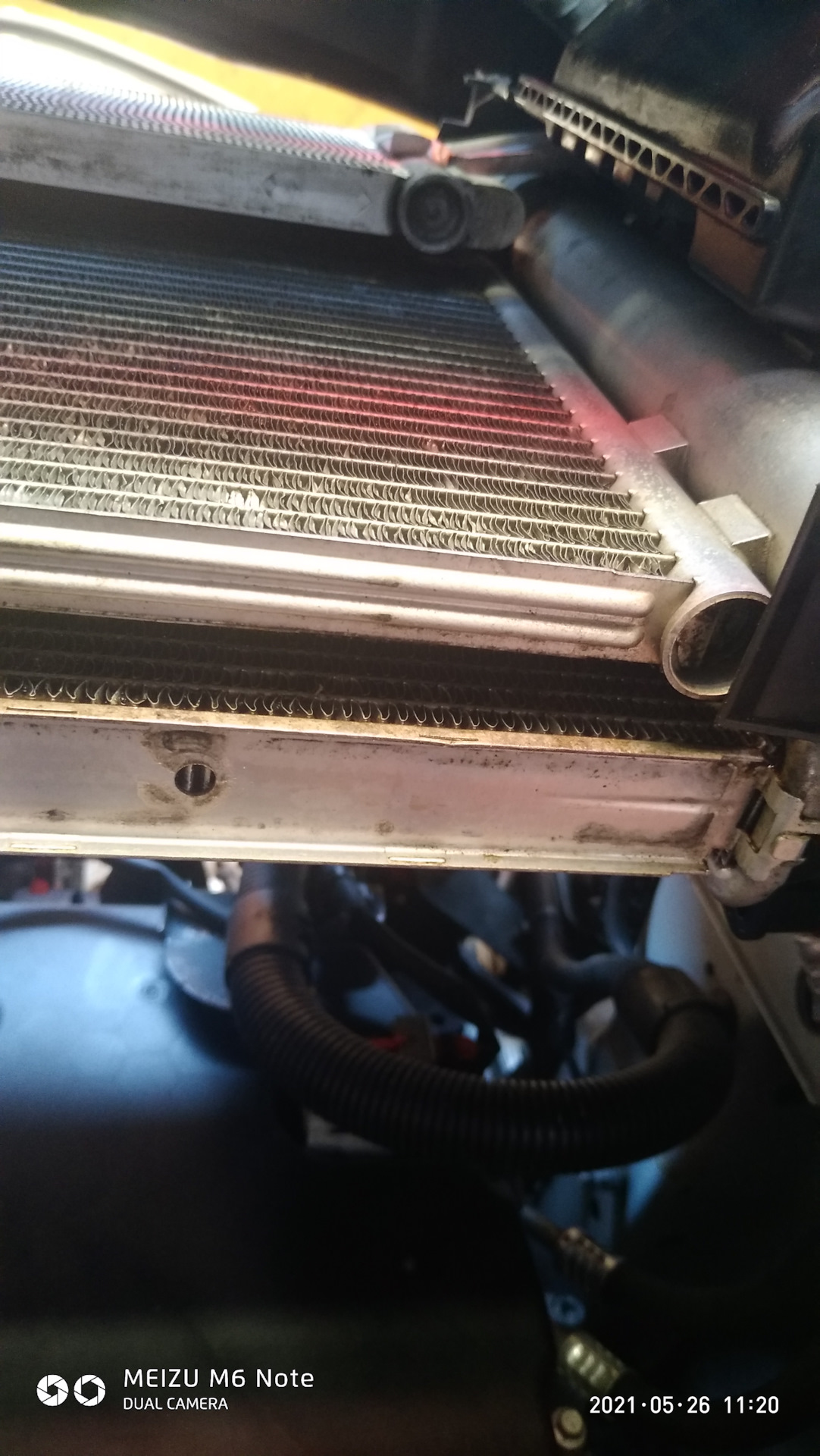 Масло в интеркулере — Chevrolet Cruze (2G), 1,4 л, 2016 года ...