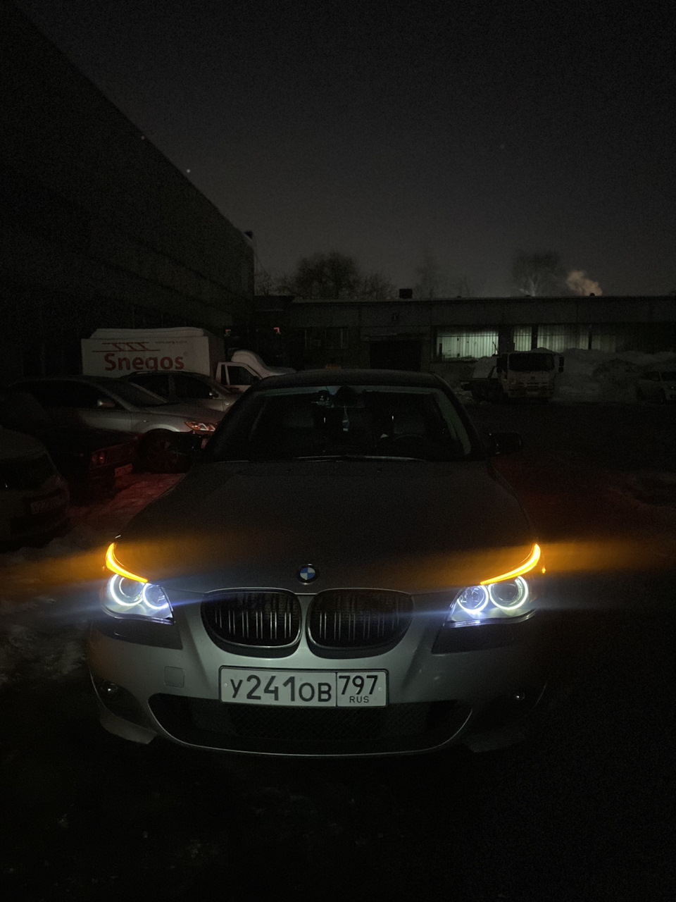 Замена передних тормозных дисков и Покраска суппортов — BMW 5 series (E60),  2,5 л, 2005 года | своими руками | DRIVE2