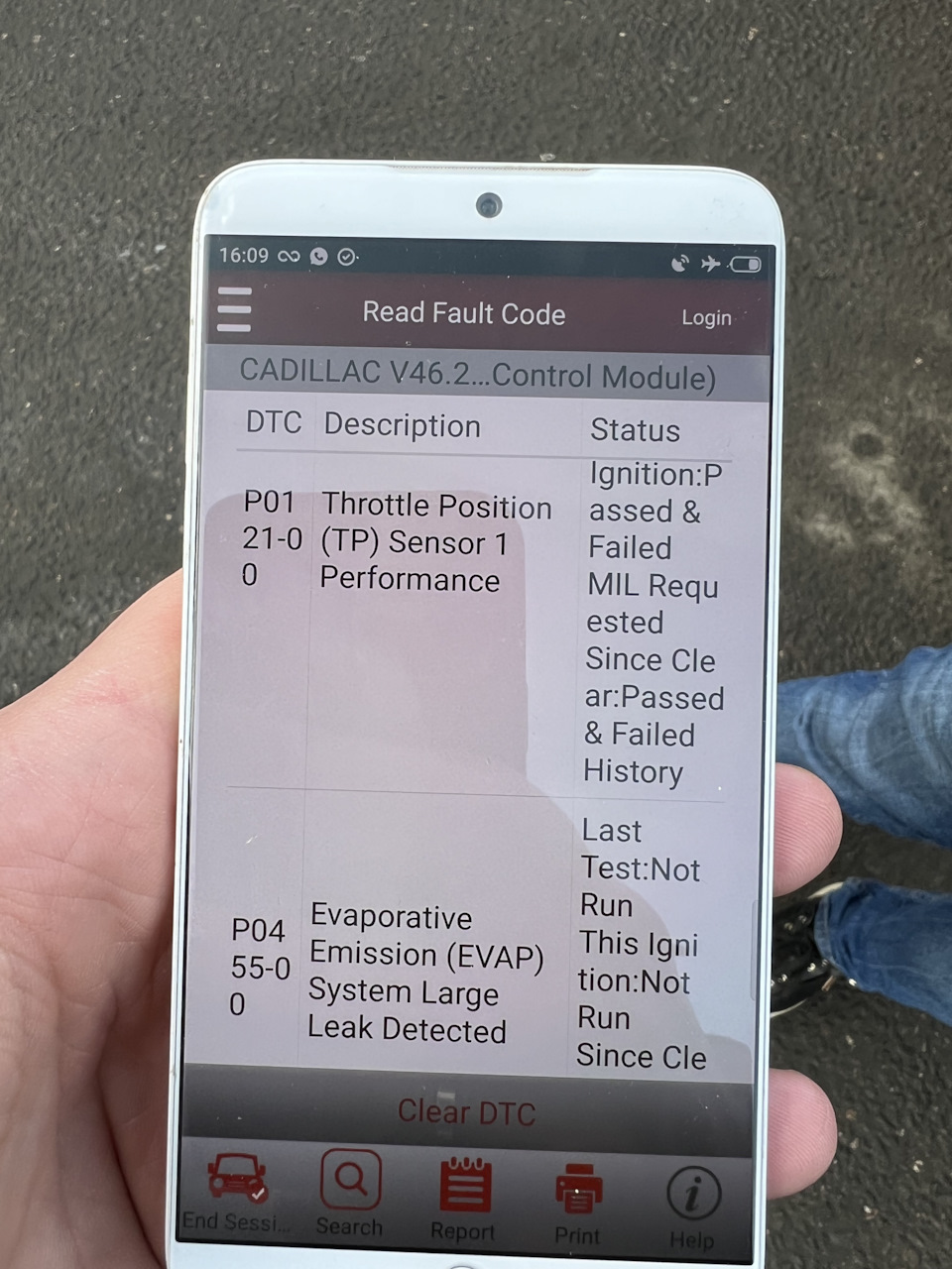 Замена концевика педали тормоза и чистка дроссельной заслонки и ...