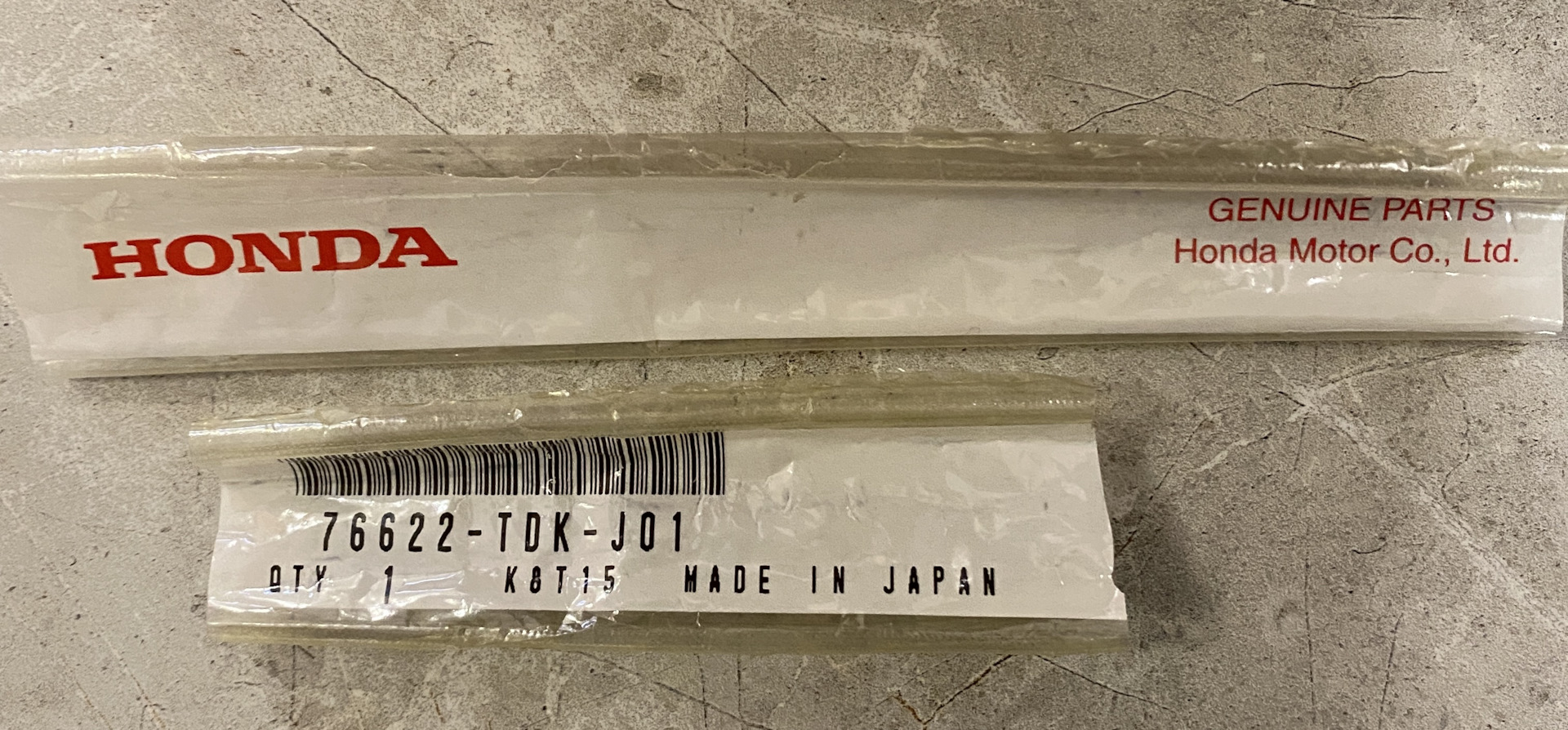 Замена резинок стеклоочистителей(на оригинал) — Honda CR-V (5G), 2,4 л ...