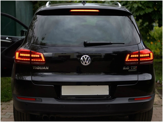 led фонари tiguan — Volkswagen Tiguan (1G), 2 л, 2013 года | стайлинг ...