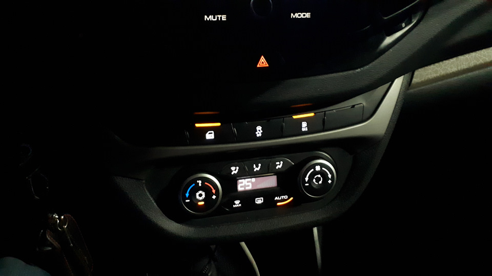 Фото в бортжурнале Lada Vesta (1G)