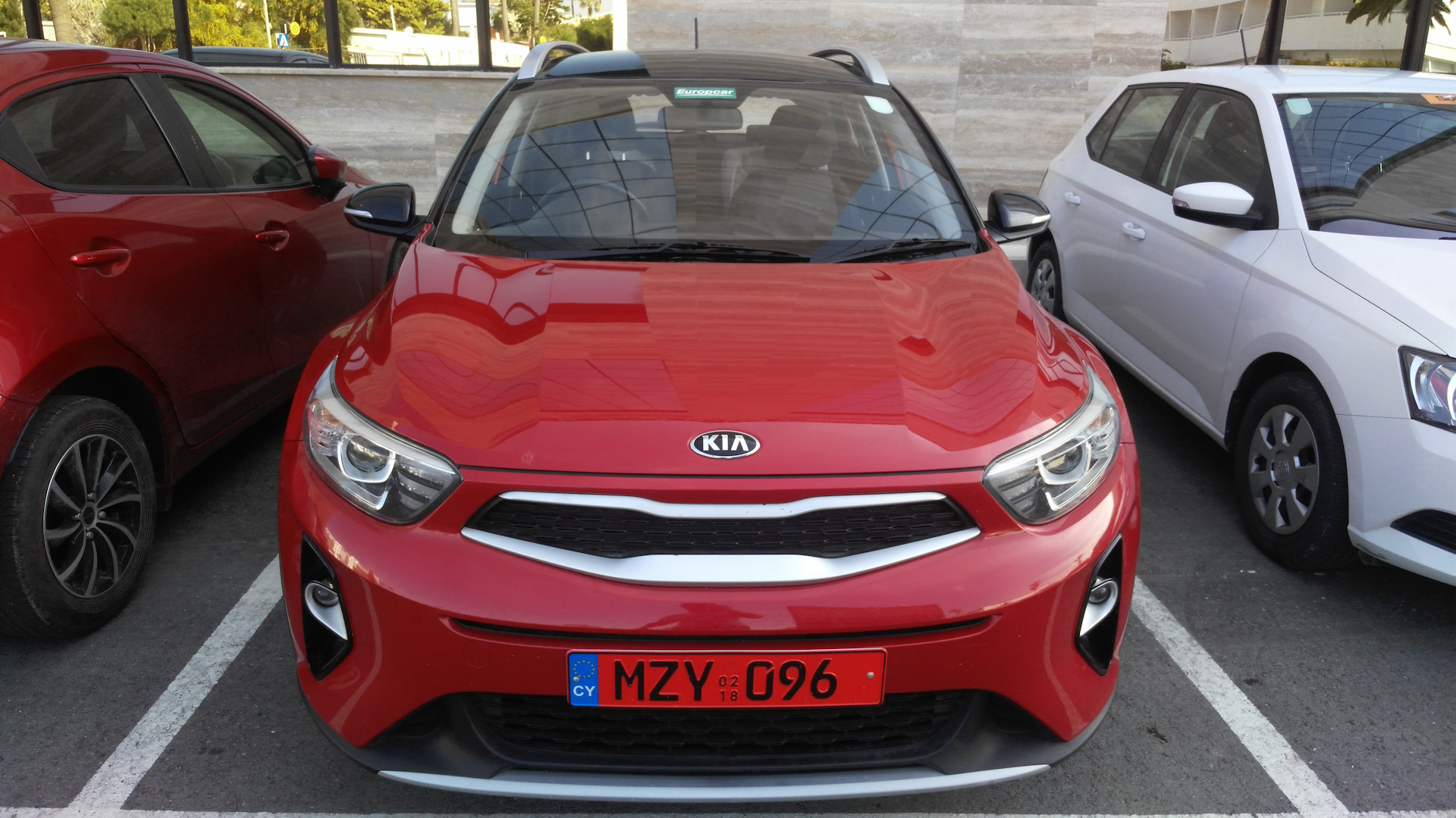 Kia стоник кроссовер 2019