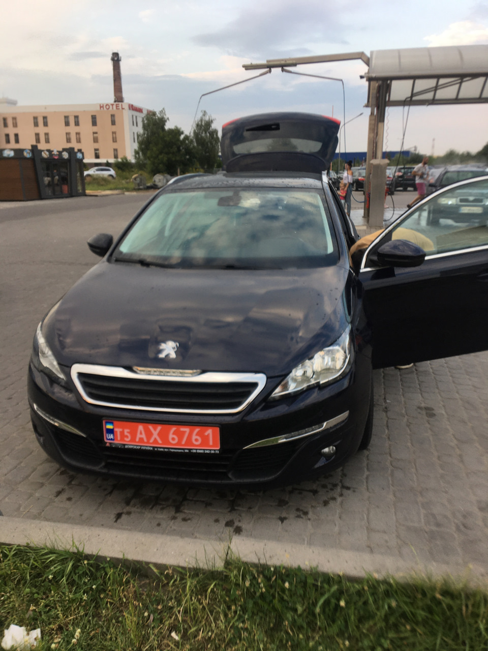 Муки выбора — Peugeot 308 SW (2G), 1,6 л, 2015 года | покупка машины |  DRIVE2