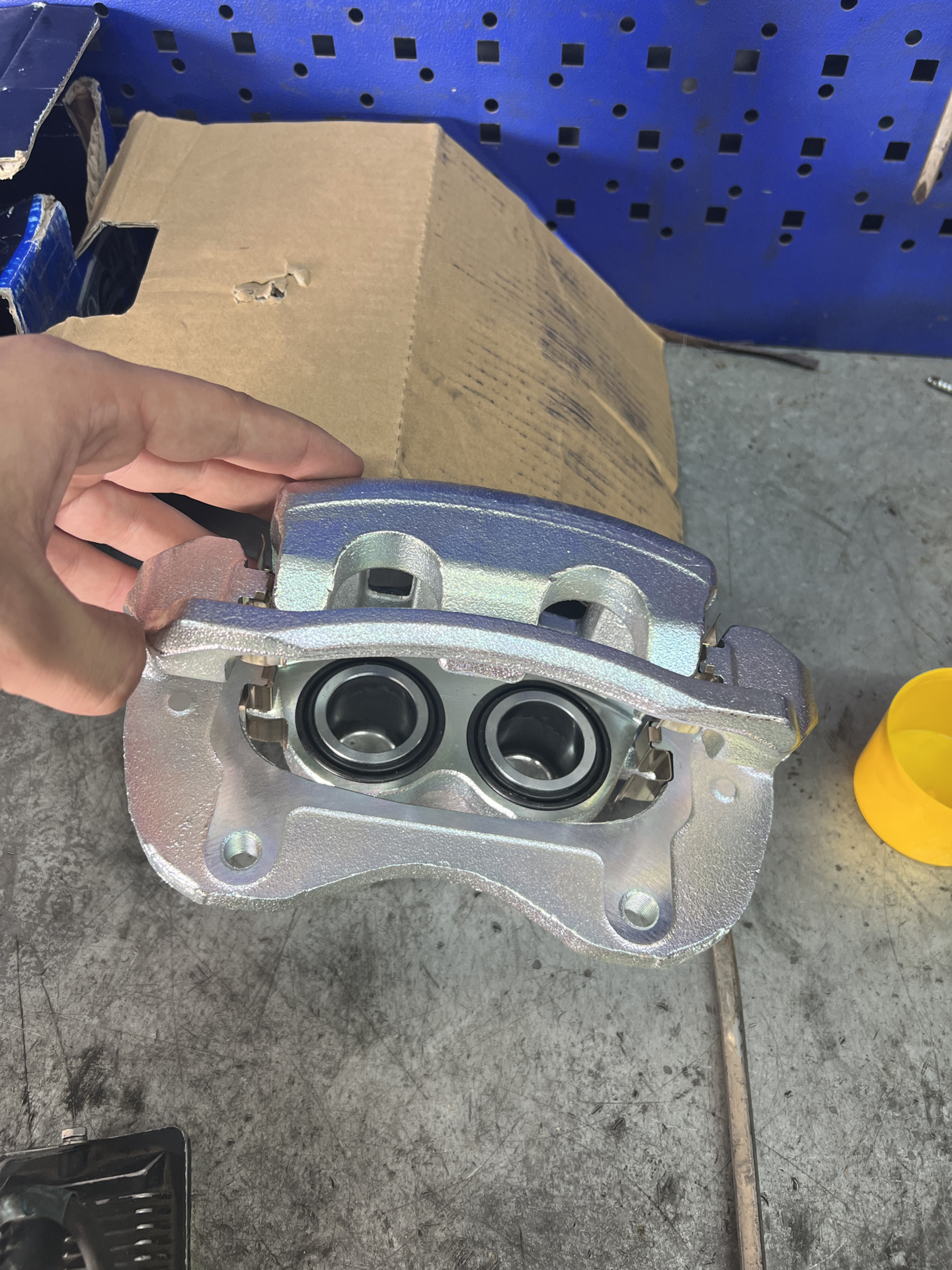 Установка двух поршневых суппортов на хендай туксон (киа спортейдж ...