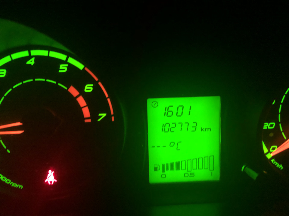 Замена масла — Lada Калина 2 хэтчбек, 1,6 л, 2015 года | плановое ТО ...