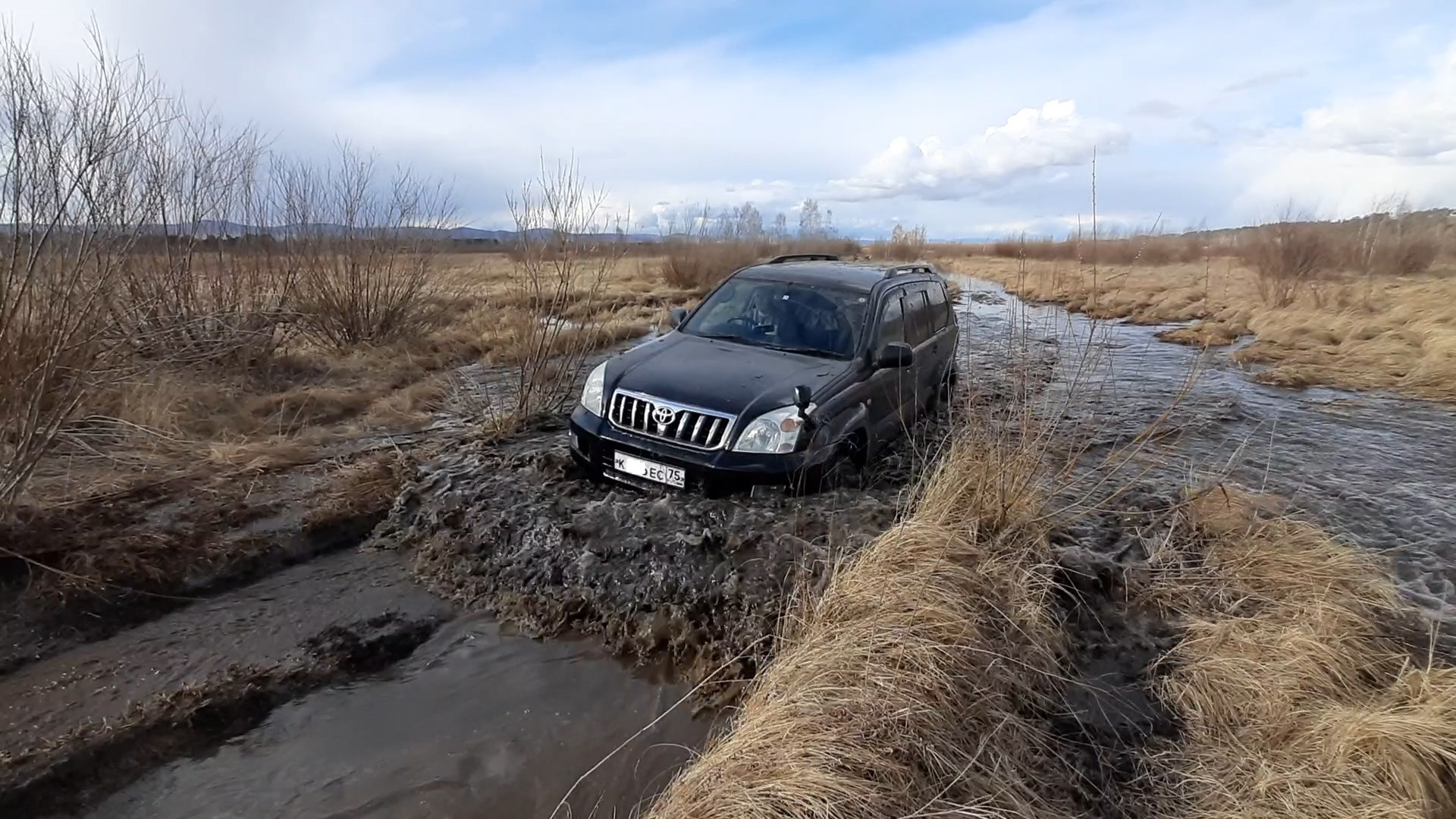 Прадо 120 бездорожье. Грязь внедорожье. УАЗ оффроад в грязи Пермь. Грязьки.