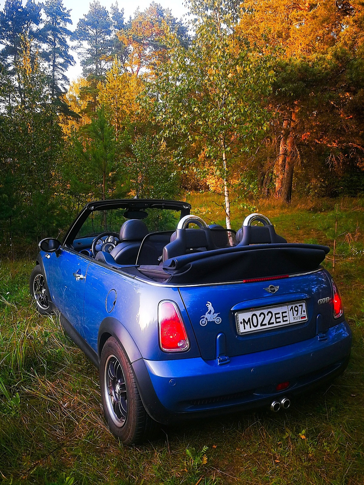 Сладкий сентябрь — MINI Cabrio S Mk I, 1,6 л, 2005 года | фотография ...