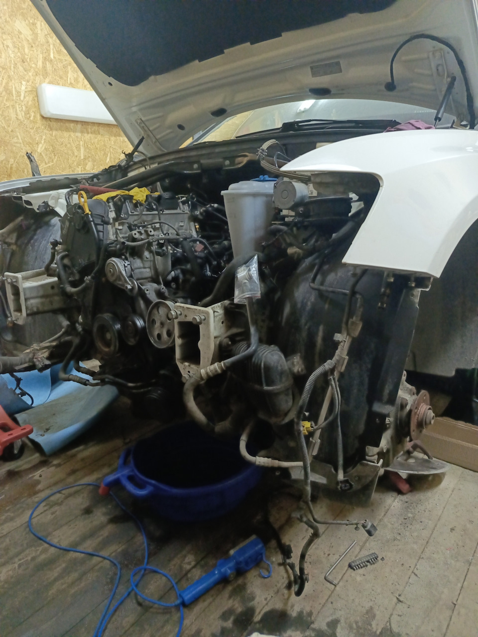 Капиталка и много попутного — Audi Q5 (1G), 2 л, 2009 года | своими ...