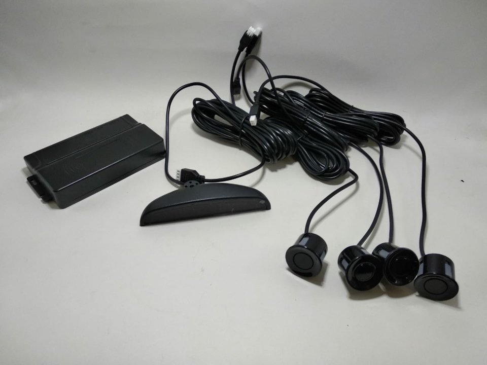 Парктроники рейтинг лучших. Универсальные парктроники. парктроник универсальный зад (8 черные) (оао&quot;автоваз&quot;)!!!!.