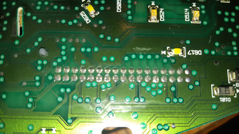 Мерцает подсветка панели приборов. — Ford Kuga (1G), 2 л, 2008 года ...